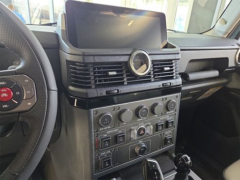 New 2025 INEOS Grenadier Fieldmaster Edition image 7