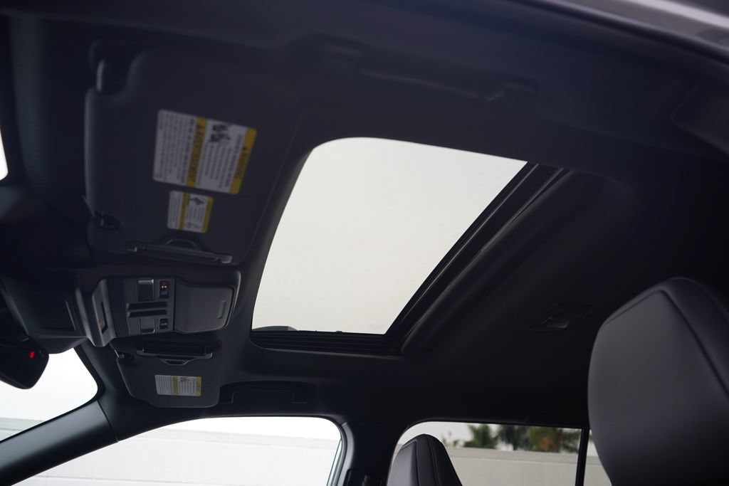 New 2026 Subaru Outback Limited AWD/4WD image 13