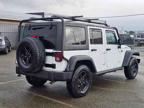 Used 2016 Jeep Wrangler Black Bear image 8