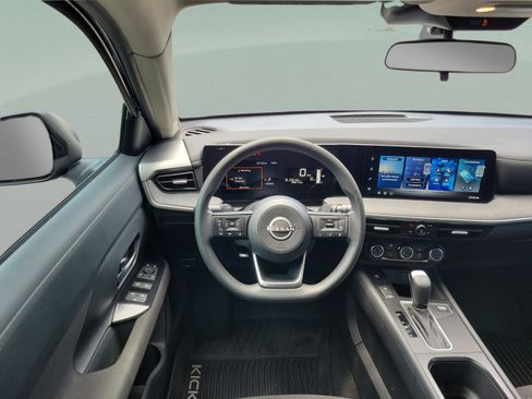 Used 2026 Nissan Kicks S FWD image 25