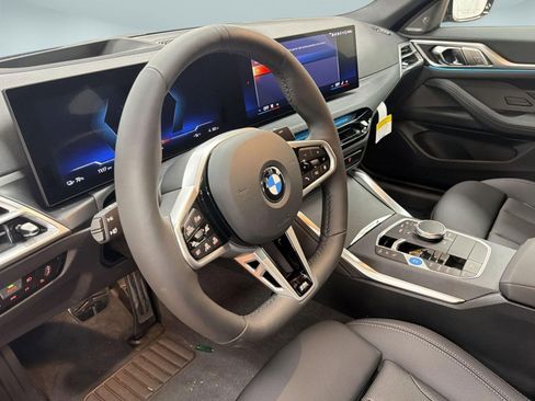 New 2026 BMW i4 xDrive40i w/ M Sport Package AWD/4WD image 4