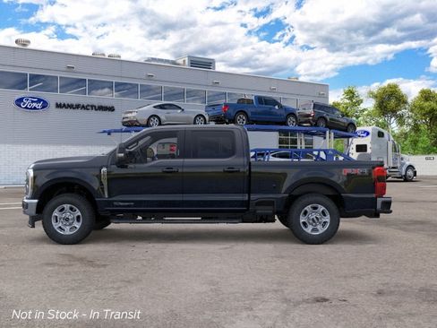 New 2026 Ford F250 XLT w/ XLT Premium Package AWD/4WD image 3