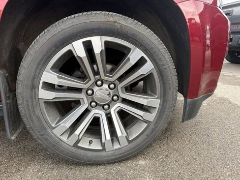 Used 2019 GMC Yukon Denali w/ Denali Ultimate Package image 4
