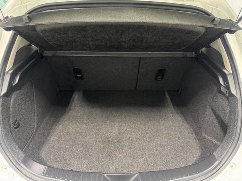 Used 2013 MAZDA MAZDA3 i Grand Touring image 15