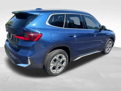 Used 2023 BMW X1 xDrive28i w/ Convenience Package AWD/4WD image 5