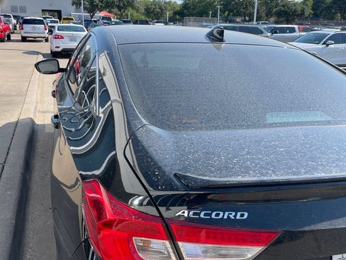 Used 2021 Honda Accord Sport Special Edition image 8