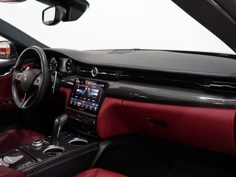 Certified 2023 Maserati Quattroporte Modena Q4 image 15