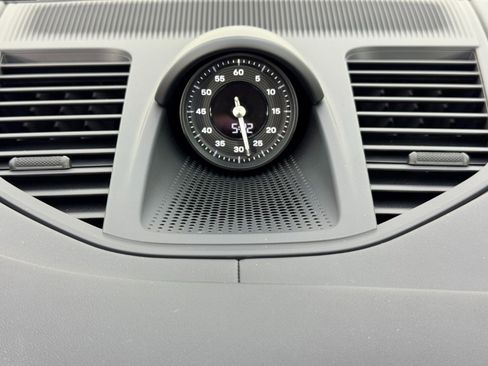 Used 2025 Porsche Panamera 4S w/ Premium Package image 25