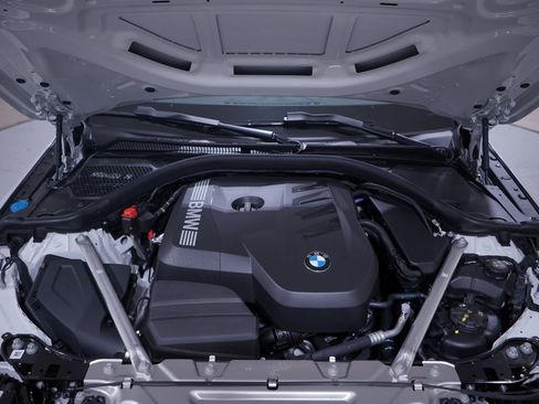 Used 2026 BMW 430i Coupe w/ M Sport Package RWD image 14