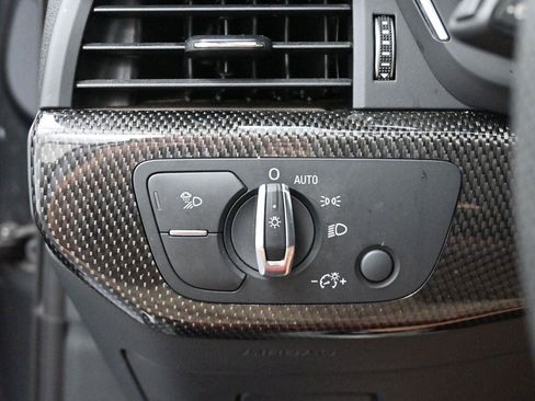 Used 2024 Audi S4 Premium Plus w/ Premium Plus Package AWD/4WD image 28