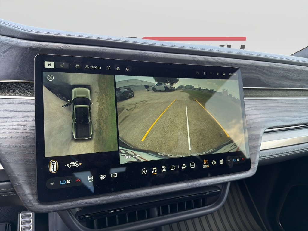 Used 2022 Rivian R1T Launch Edition AWD/4WD image 14