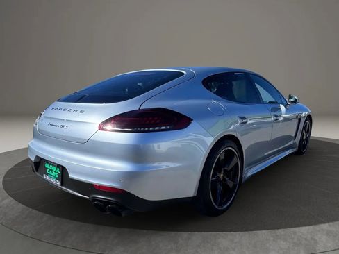 Used 2016 Porsche Panamera GTS image 5
