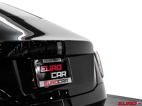 Used 2025 Rolls-Royce Spectre Black Badge w/ Spectre Enhancement Package AWD/4WD image 17