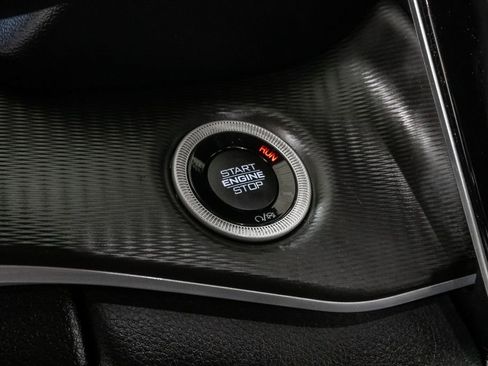 Certified 2024 Jeep Grand Cherokee Altitude AWD/4WD image 16