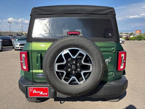 Used 2022 Ford Bronco Outer Banks image 4