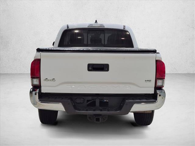 Certified 2022 Toyota Tacoma SR5 AWD/4WD image 6