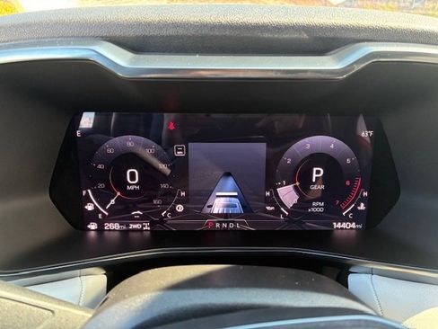 Used 2024 GMC Canyon AT4X image 12