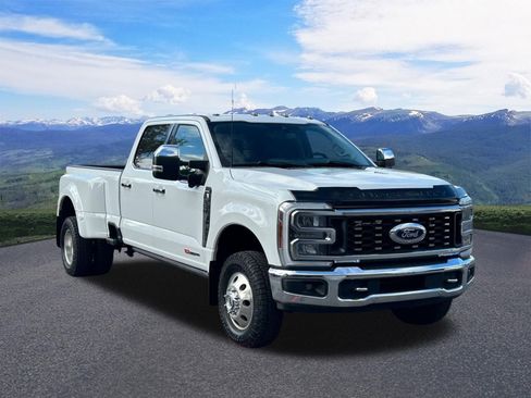 Used 2024 Ford F350 Lariat w/ Lariat Ultimate Package AWD/4WD image 9