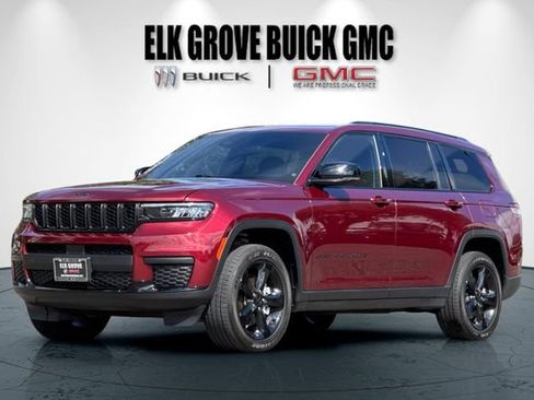 Used 2024 Jeep Grand Cherokee L Altitude AWD/4WD image 8