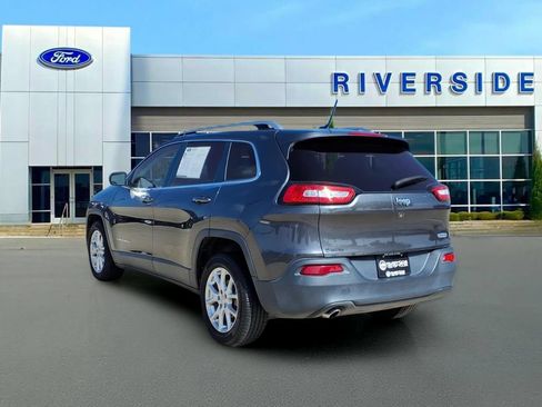 Used 2015 Jeep Cherokee Latitude FWD image 5