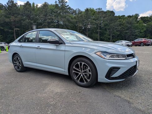 New 2026 Volkswagen Jetta Sport FWD image 2