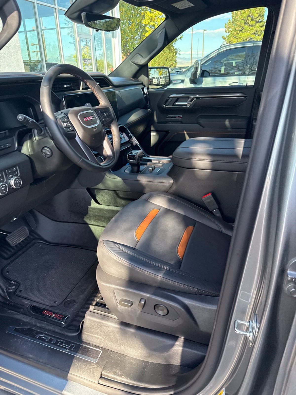 Used 2026 GMC Sierra 1500 AT4 w/ AT4 Premium Package AWD/4WD image 3