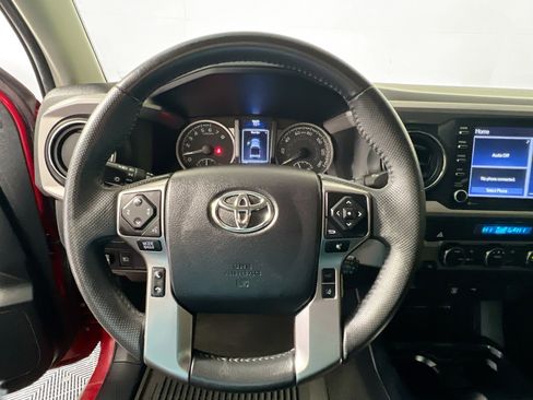 Used 2022 Toyota Tacoma SR5 image 17