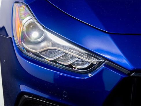 Used 2022 Maserati Ghibli Modena image 23