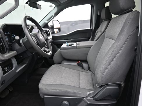 Used 2024 Ford F250 XL w/ STX Appearance Package image 17