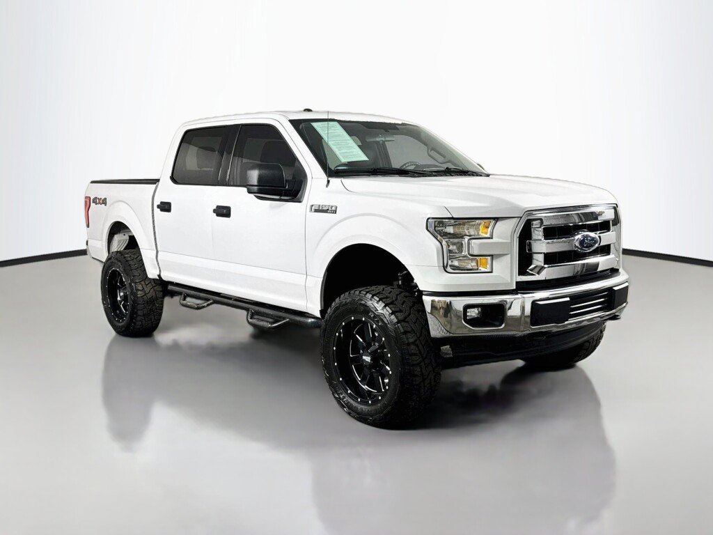 Used 2017 Ford F150 XLT AWD/4WD image 7