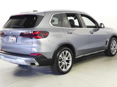 Used 2024 BMW X5 xDrive40i w/ Parking Assistance Package AWD/4WD image 7