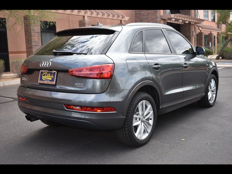 Used 2018 Audi Q3 2.0T Premium AWD/4WD image 7