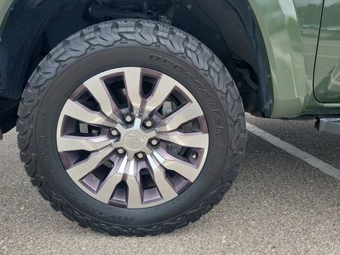 Certified 2022 Toyota Tacoma Limited RWD image 18