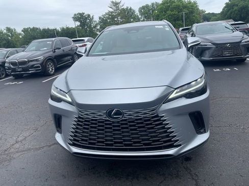 Used 2025 Lexus RX 350 Premium w/ Convenience Package AWD/4WD image 2