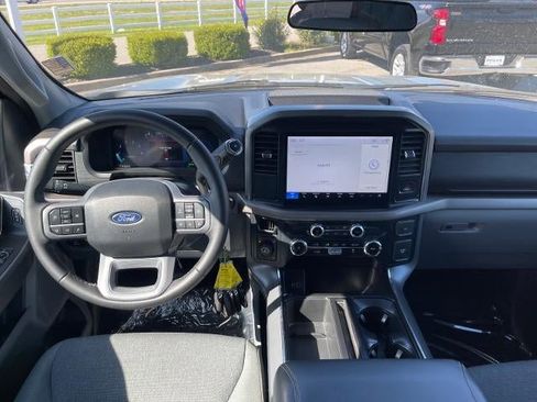 Used 2025 Ford F150 XLT w/ Equipment Group 301A Standard AWD/4WD image 16