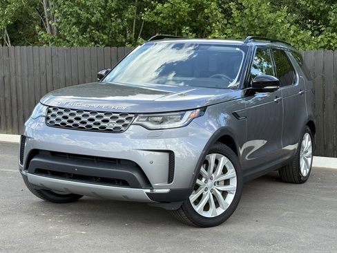 Certified 2025 Land Rover Discovery S image 1