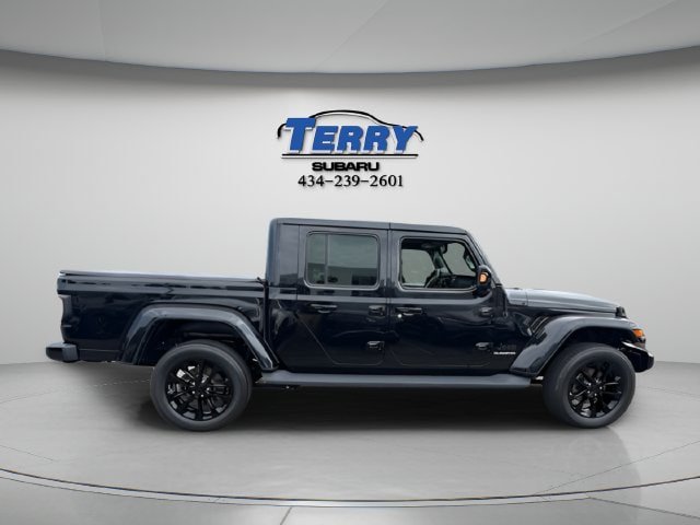 Used 2022 Jeep Gladiator Overland AWD/4WD image 1
