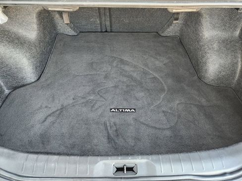 Used 2024 Nissan Altima 2.5 SV image 30