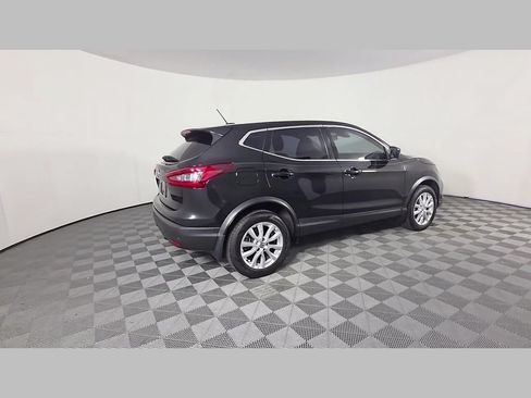 Used 2022 Nissan Rogue Sport S FWD image 39