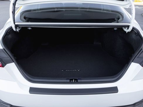 Certified 2025 Toyota Camry SE w/ Convenience Package image 8