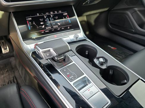 Used 2025 Audi S6 Prestige image 26
