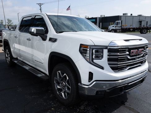 New 2026 GMC Sierra 1500 SLT AWD/4WD image 10