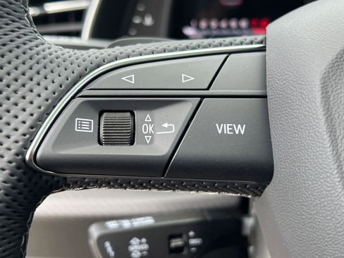 New 2025 Audi SQ8 Prestige image 18