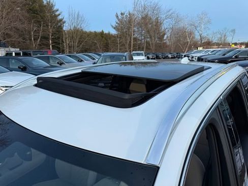 New 2026 Volvo XC90 B6 Plus w/ Protection Package Premier AWD/4WD image 12