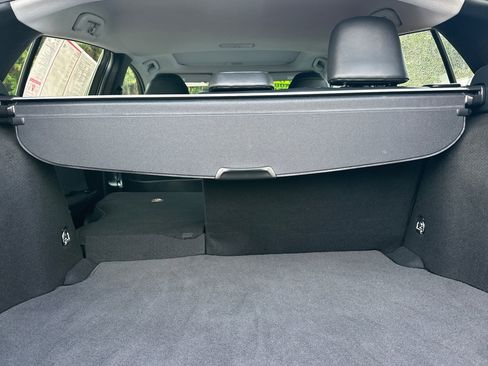 Used 2016 Toyota Prius Four image 15