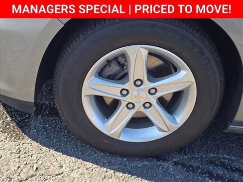 New 2025 Chevrolet Malibu LS image 20