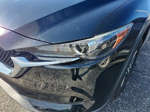 Used 2020 MAZDA CX-5 Touring FWD image 9