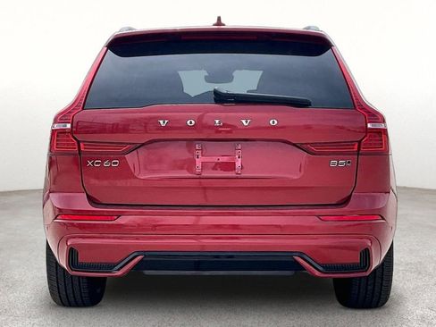 Used 2024 Volvo XC60 B5 Ultimate AWD/4WD image 4