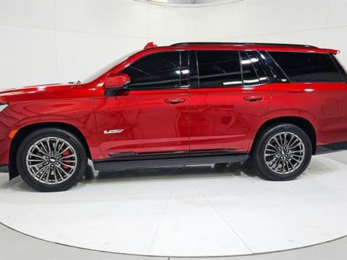 Used 2023 Cadillac Escalade V AWD/4WD image 5