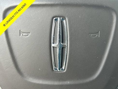 Used 2023 Lincoln Navigator Reserve RWD image 29